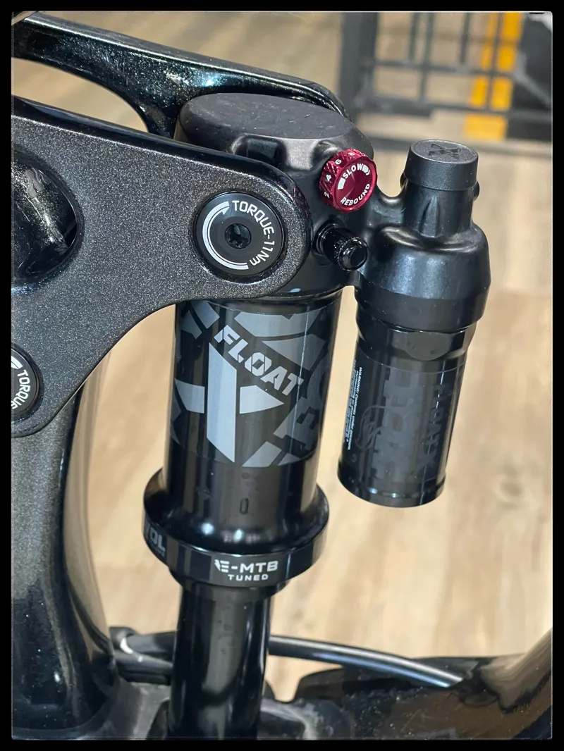 Reign E+ 2 MX Pro 25km/h Large Black Diamond / Black-8